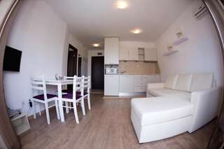 Апарт-отели ApartComplex Amara Sunny Beach Солнечный Берег Апартаменты с 1 спальней и балконом-19